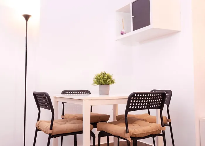 Novam Fuentecilla Guest Homes Appartement *
